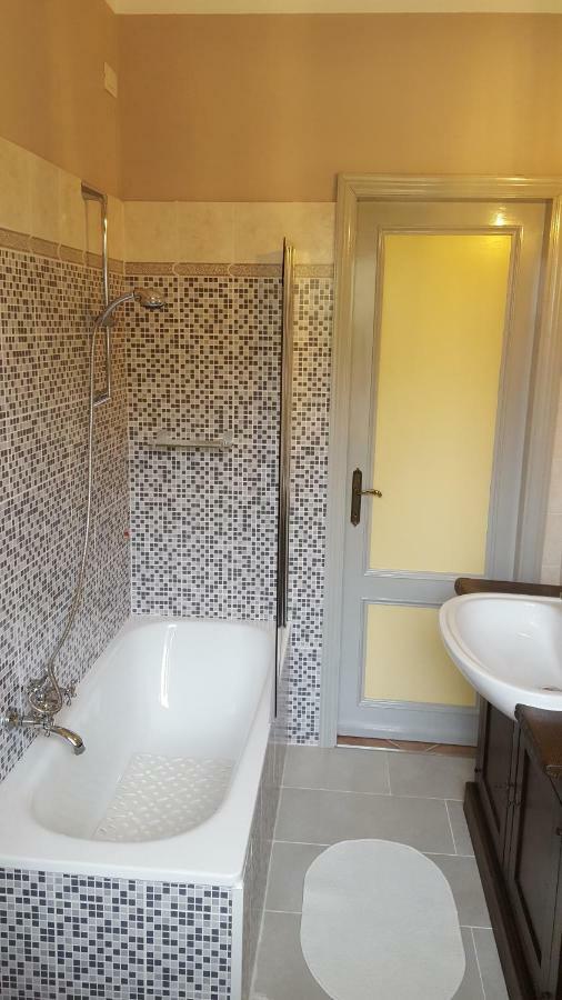 Agriturismo Countryhouse Le Giare Gubbio Luaran gambar