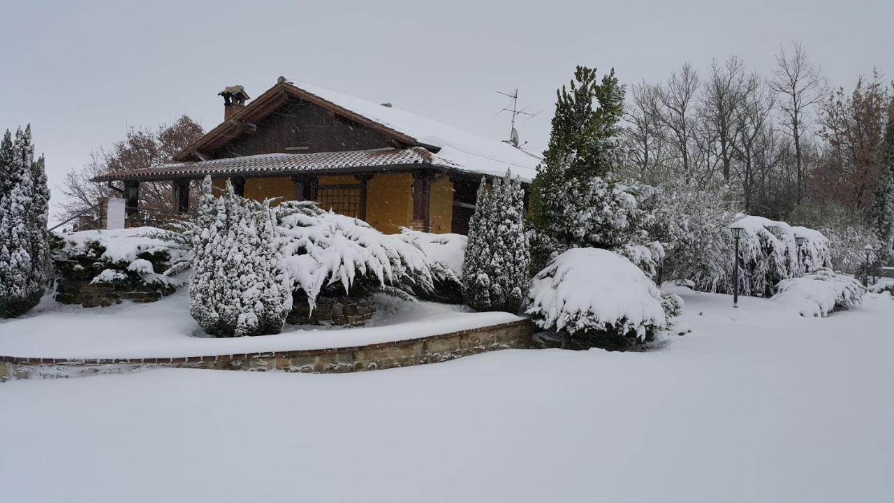Agriturismo Countryhouse Le Giare Gubbio Luaran gambar